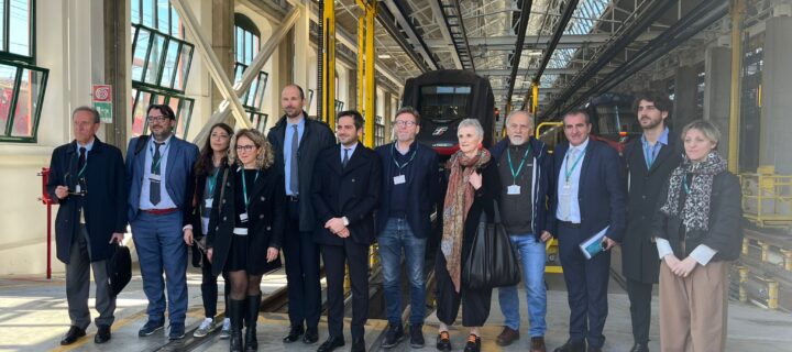Firmato il protocollo di conciliazione paritetica tra le Associazioni dei Consumatori e Trenitalia Tper